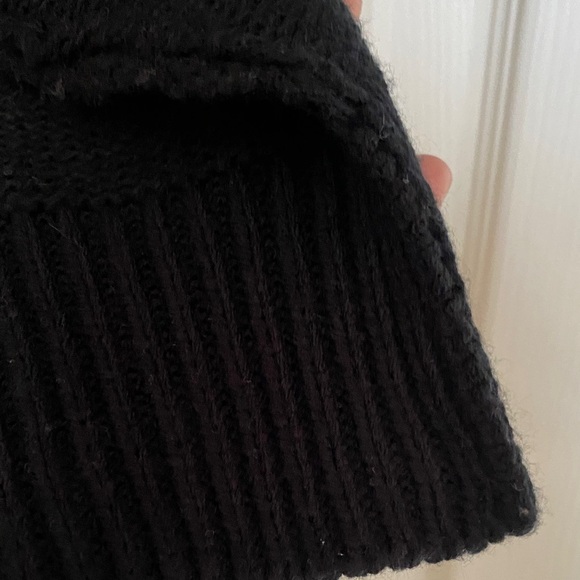 Carly Jean Los Angeles Midnight Black Crew Neck Sweater - Picture 4 of 5